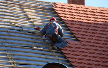 roof tiles Little Staughton, Bedfordshire